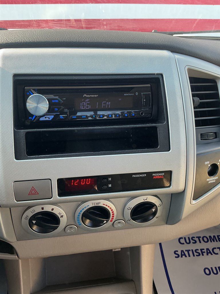 2007 Toyota Tacoma PreRunner - Photo 16